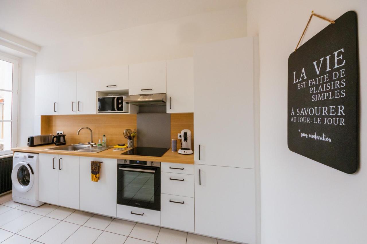 Вилла Le Logis A Mimine Montrevault Экстерьер фото